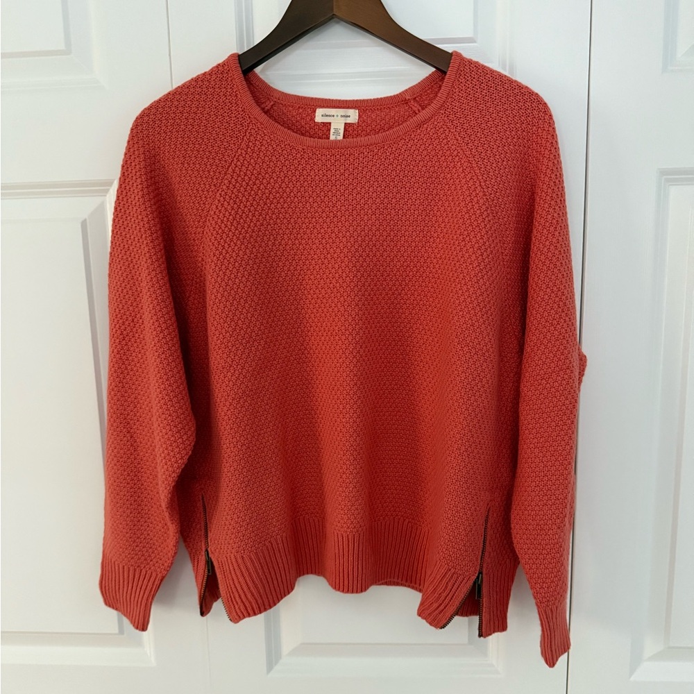 NWOT Urban Outfitters Silence & Noise Double Zip Sweater Small